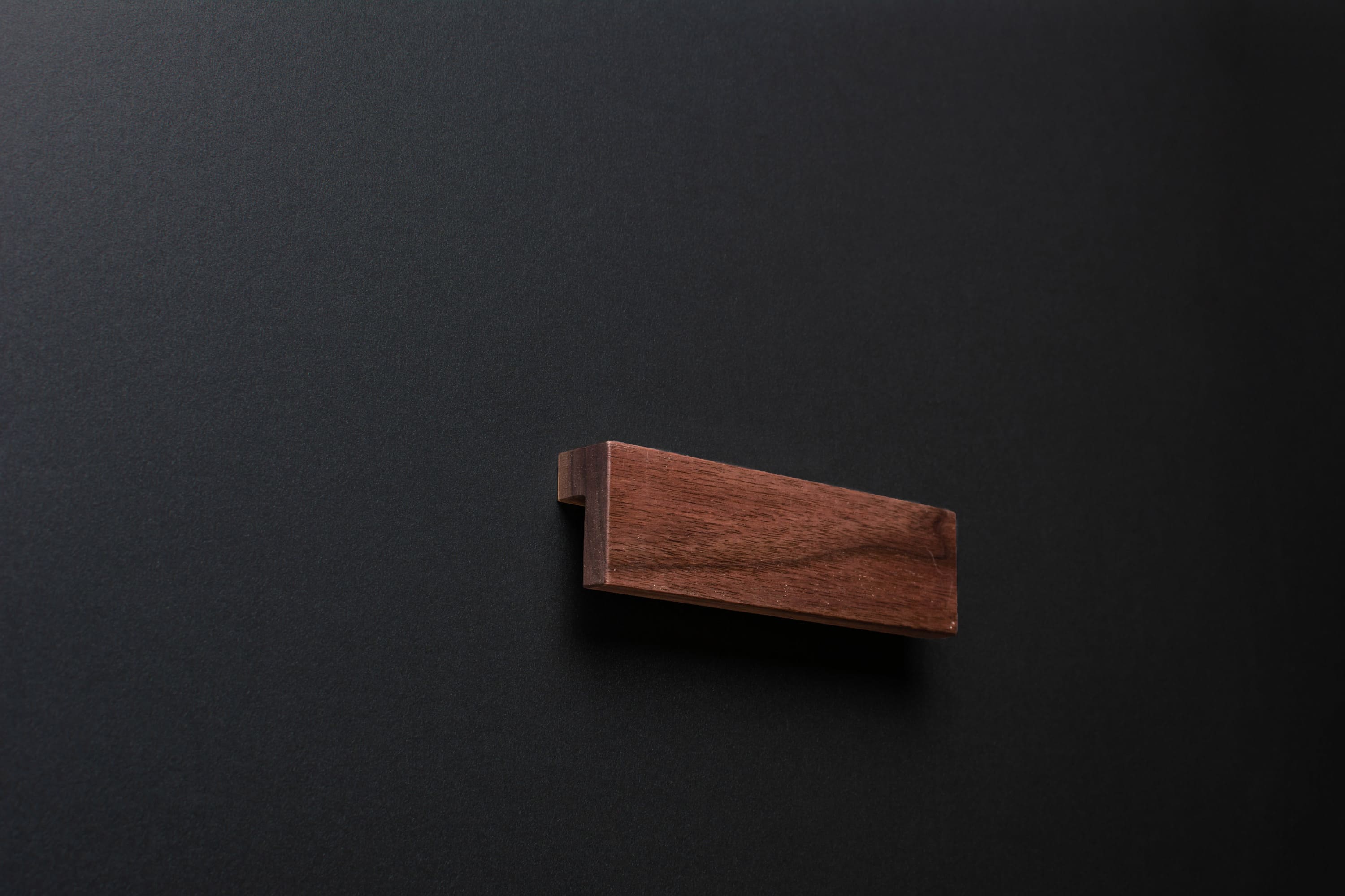 American walnut Maxi Grip L form finger pull frontal view