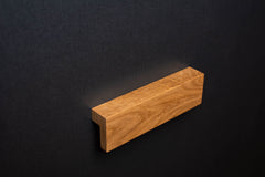 Oak finger pull frontal view