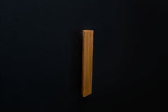 wide grip in vertical position on handle OH014