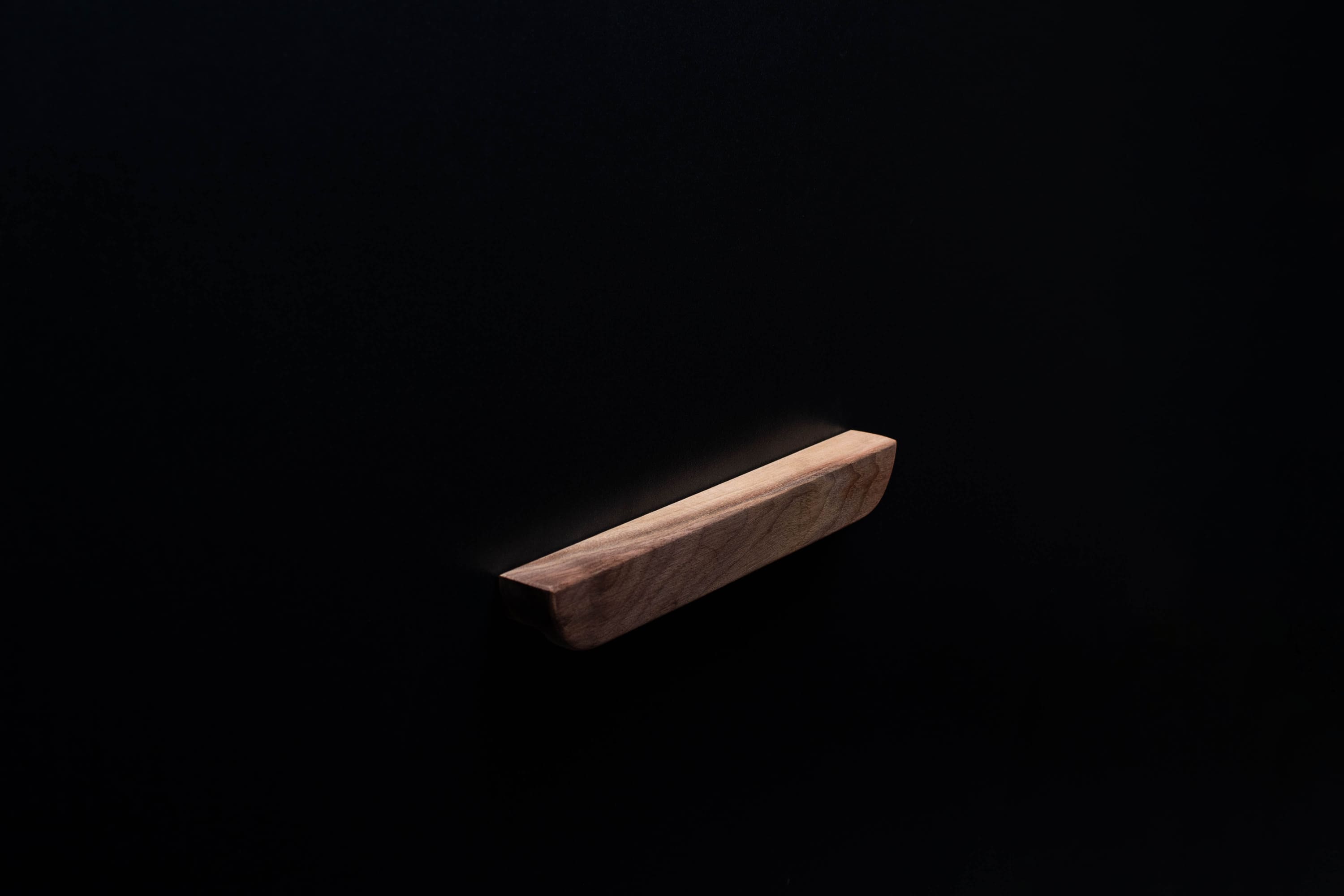 Classic European Walnut Cabinet Handle - EWH008