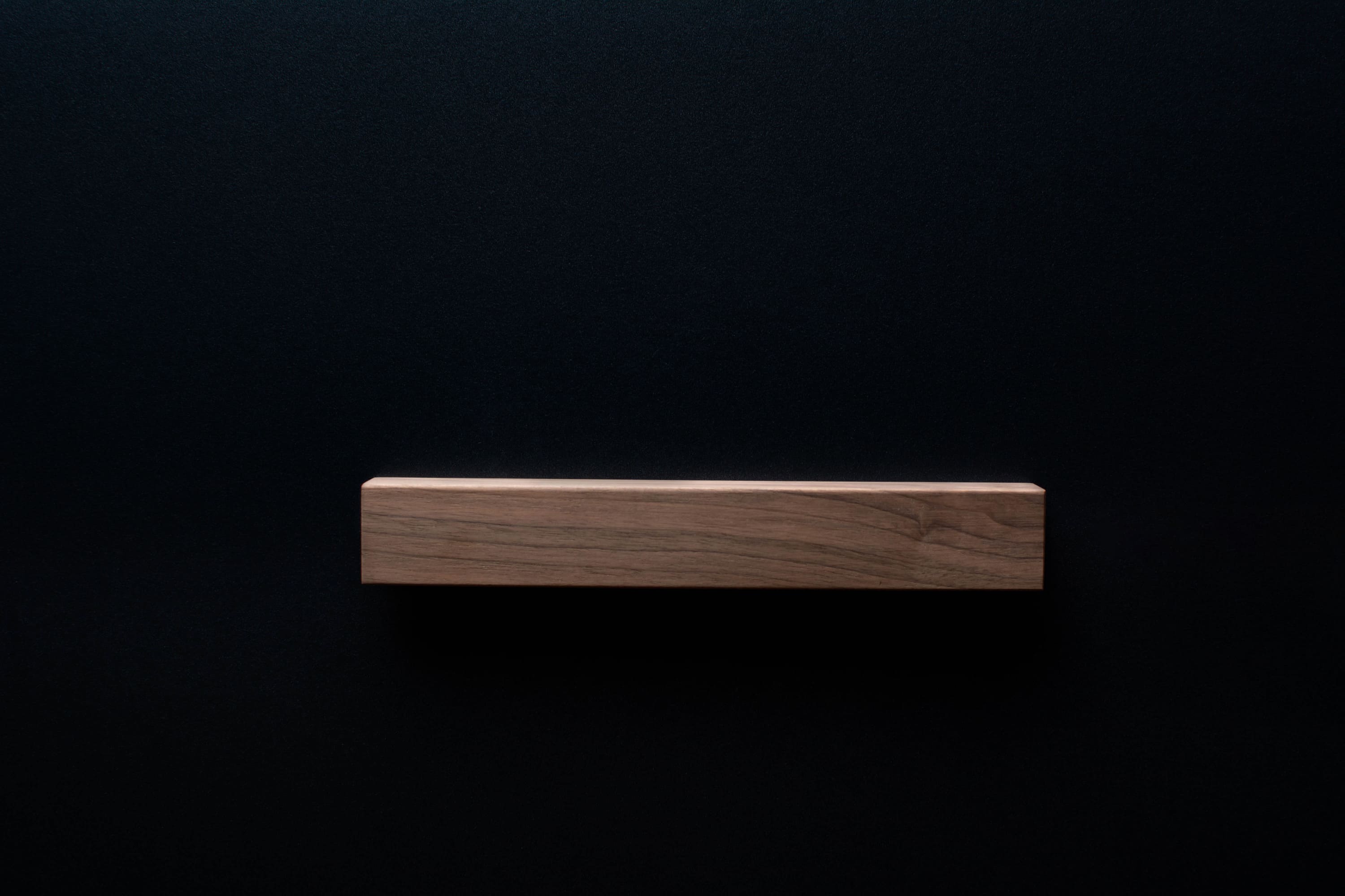 Classic L-form European Walnut Handle - EWH005