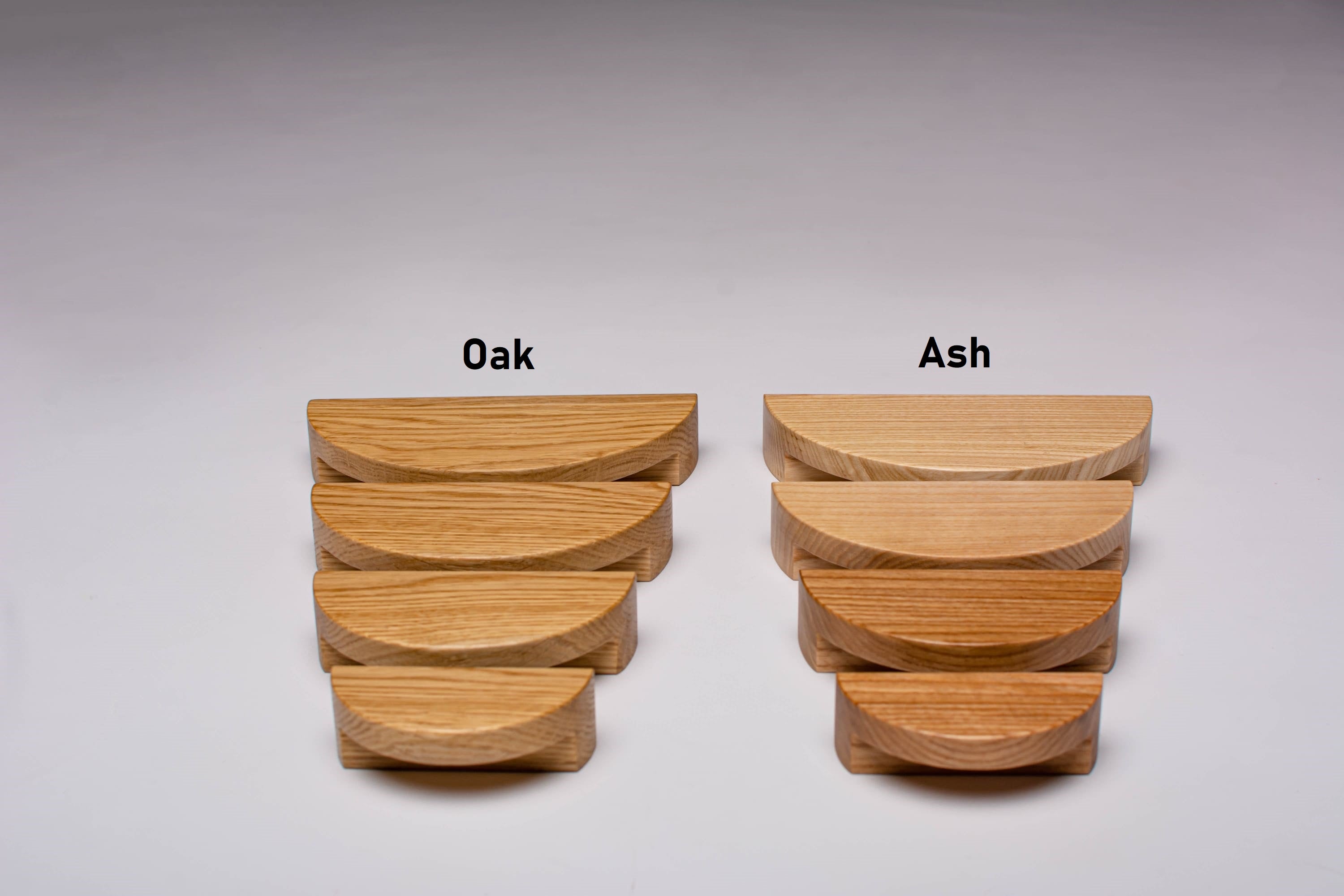 Wooden Drawer Handles in different sizes. Example grain difference between ash and oak