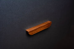 classic american walnut handle in matte varnish finish