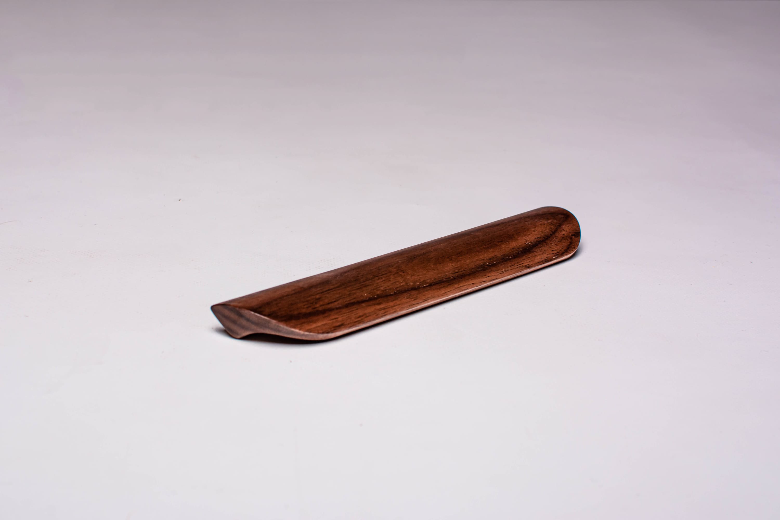 example of american walnut texture on handles