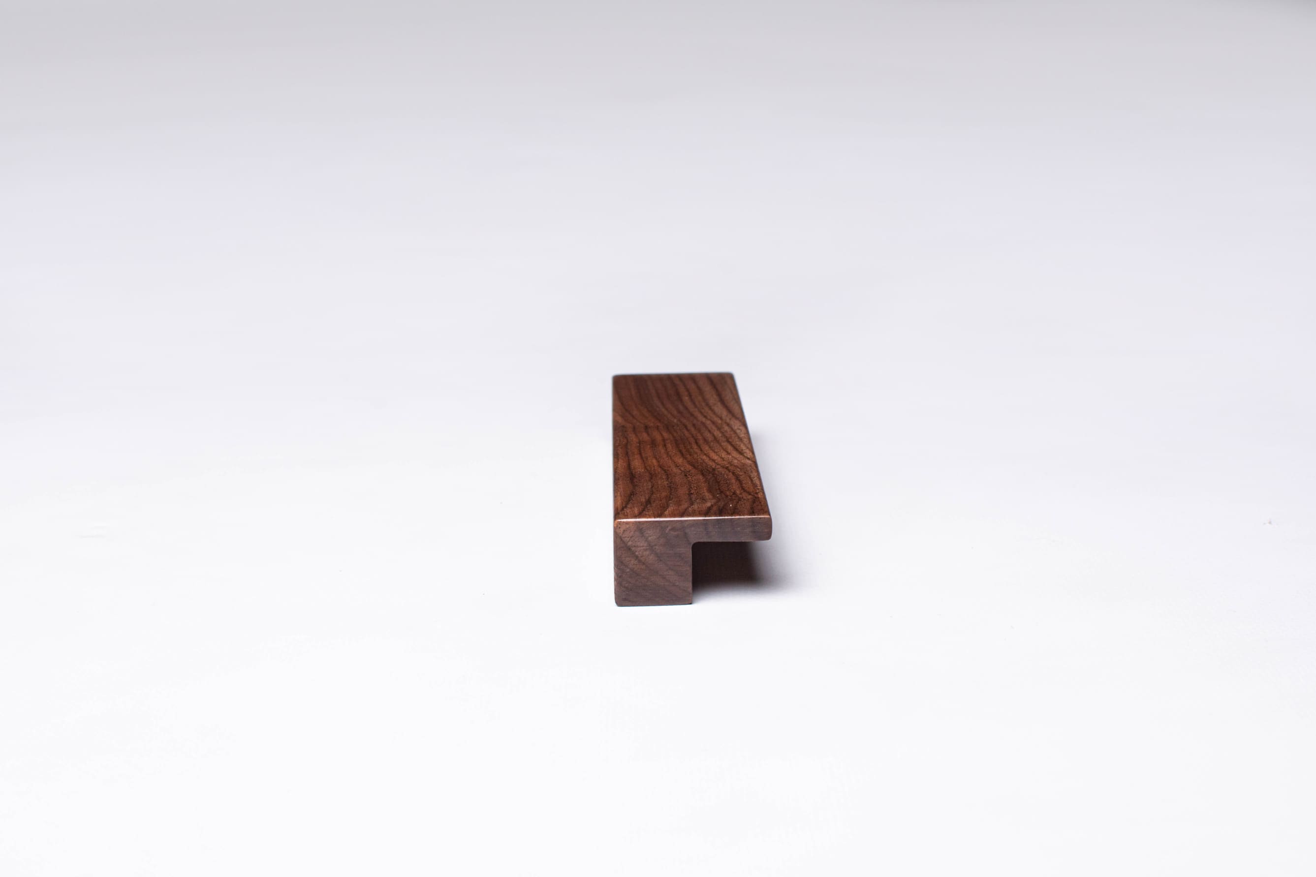 example of american walnut texture on handles