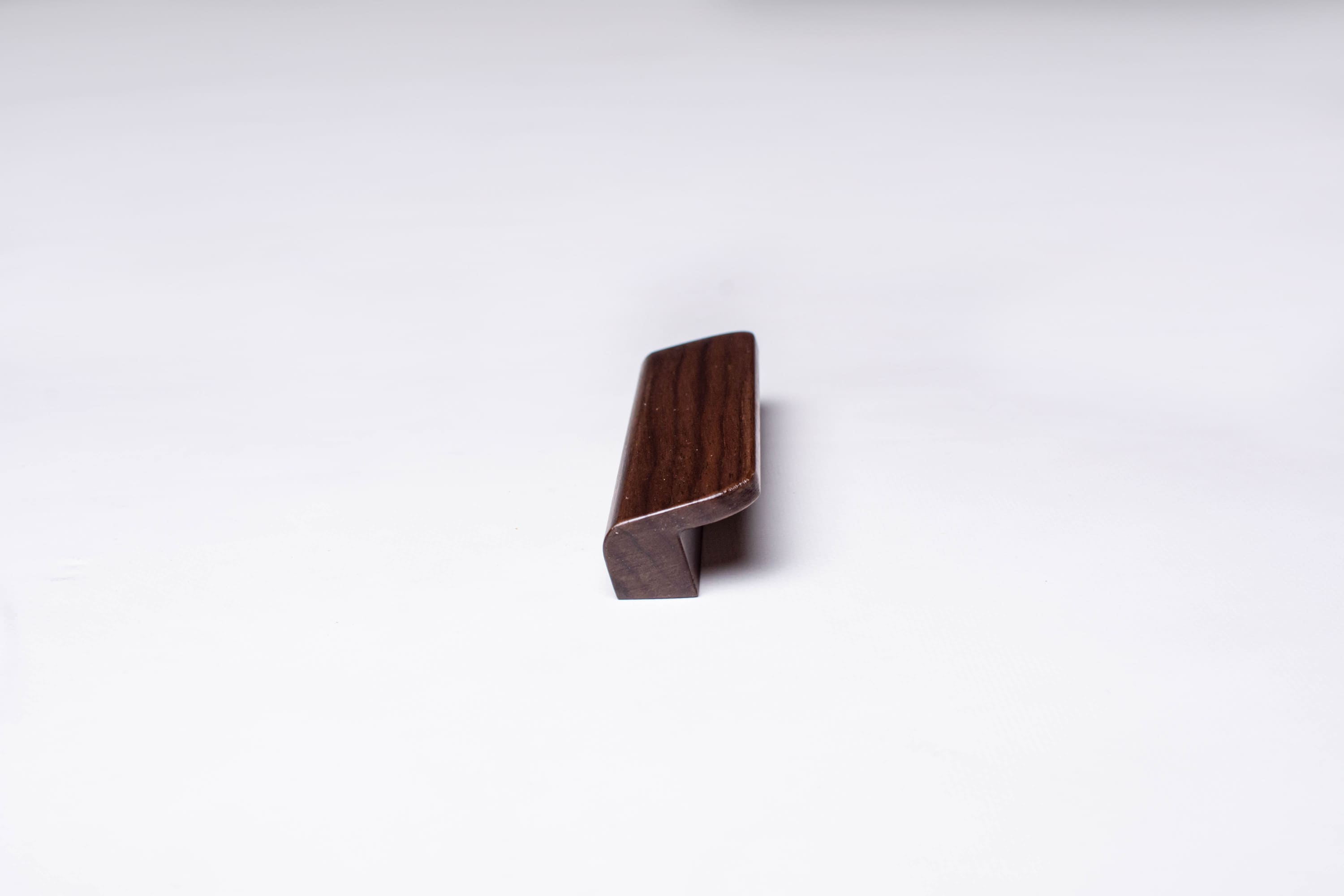 example of american walnut texture on handles