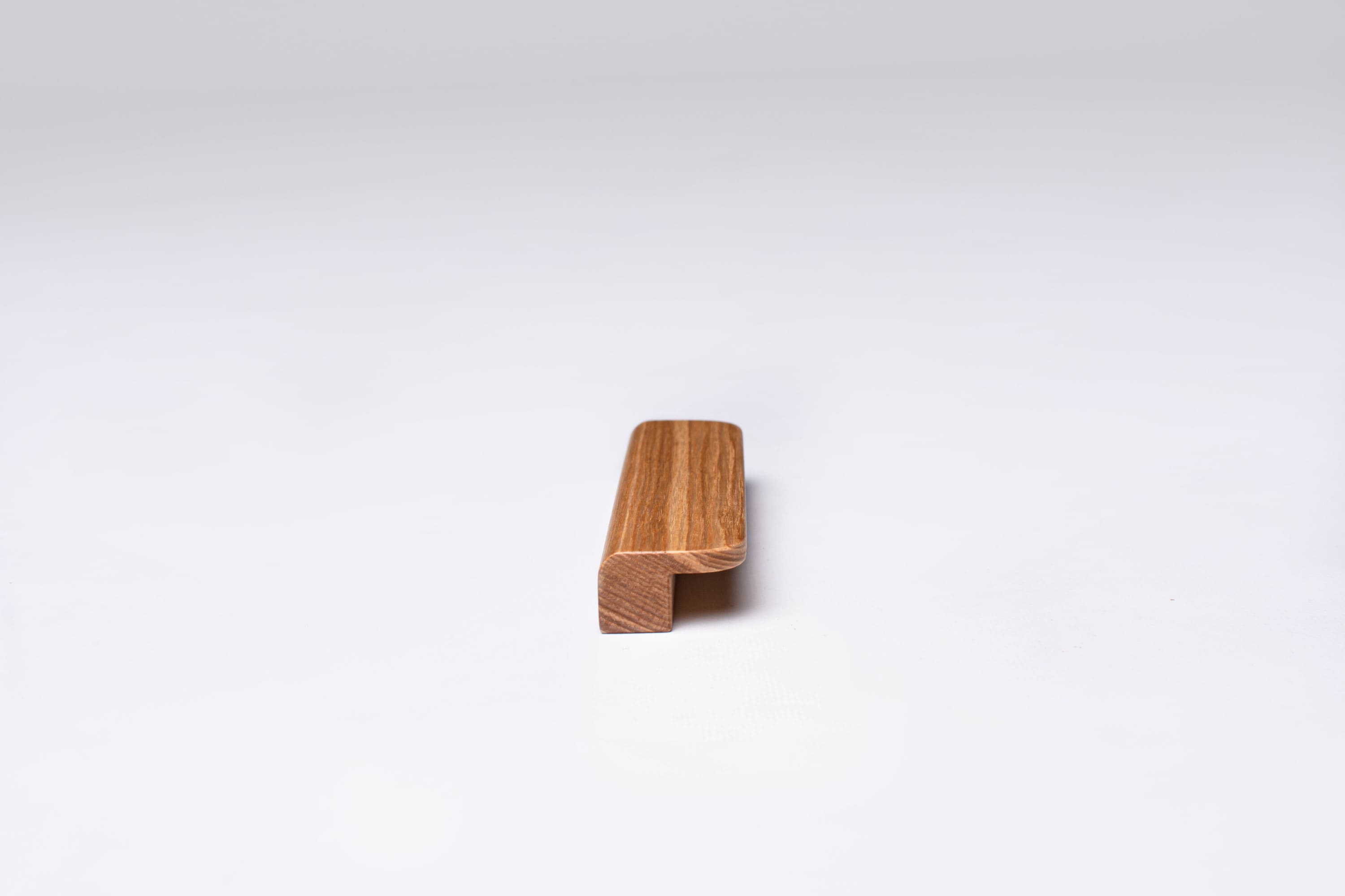 Upgrade your cabinetry with our Modern Ash Cabinet Handle - AH015